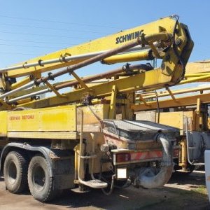 foto 2x pompa beton 25m 6x6 Tatra Schwing (doky maszyny) / 1 bez dok.